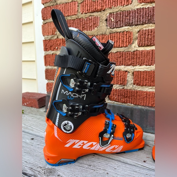 Tecnica Mach1 LV 130 Flex size 25.5 Ski Boot - Picture 6 of 13